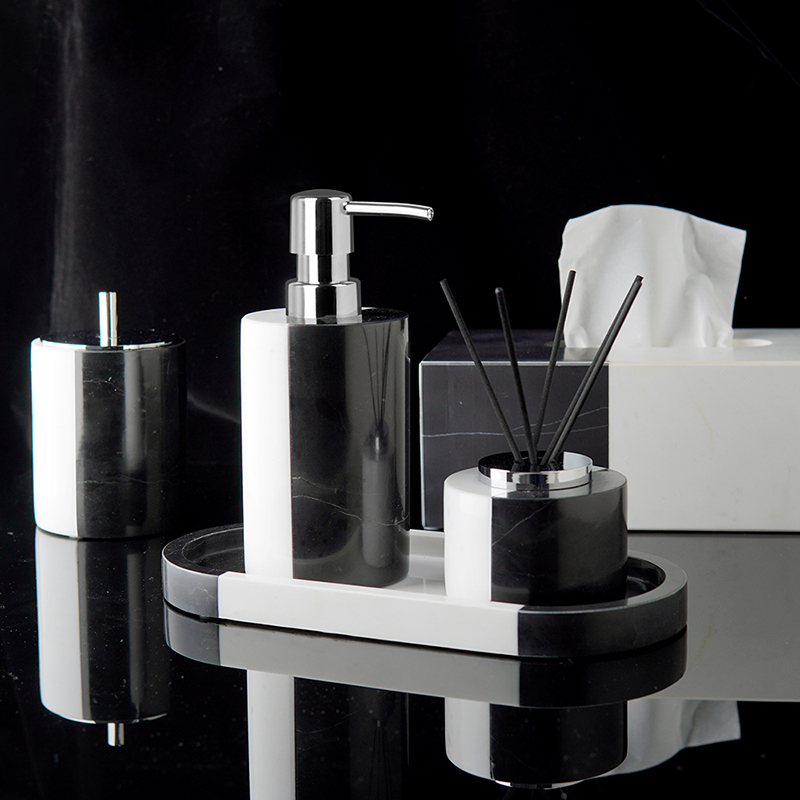 Zara Home Bathroom Set - Czarno-biały naturalny marmur zestaw na dozownik