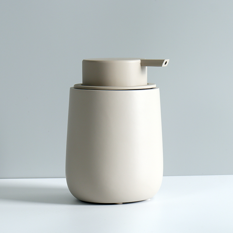 Zestaw akcesoriów łazienkowych – Zara Home Bathroom Set recenzja i cena