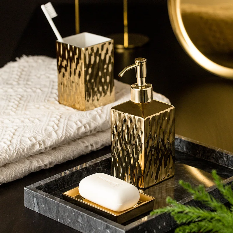 Ceramiczny zestaw akcesoriów ł – Zara Home Bathroom Set recenzja i cena