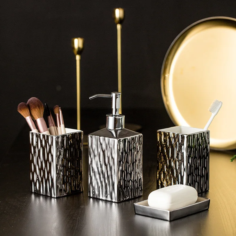 Ceramiczny zestaw akcesoriów ł – Zara Home Bathroom Set recenzja i cena