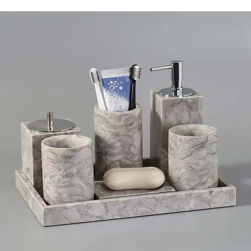 Marmurowy zestaw przyborów toa – Zara Home Bathroom Set recenzja i cena